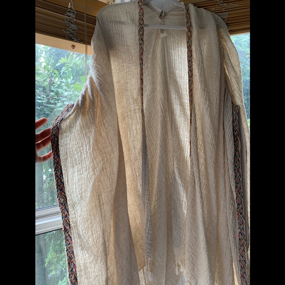 Beautiful Handmade throw~ - Picture 10 of 15